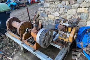 Argano e carrello forestale