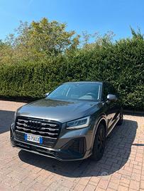 Audi Q2 35 TFSI S-Tronic identity black