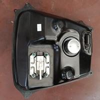 Serbatoio completo di pompa in perfette condizioni