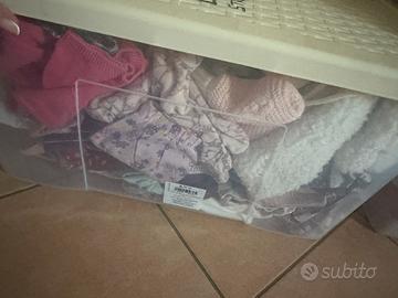 Dono abbigliamento bimba 6-9 mesi tg. 74