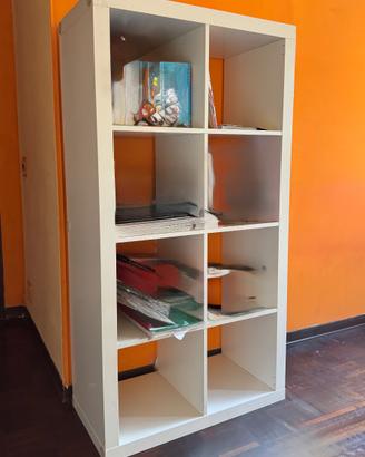 Scaffale bianco 8 vani – 150 × 79 cm