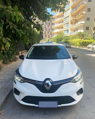 Renault Clio 09/2023