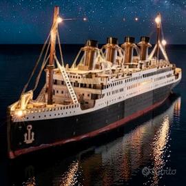 Modellino Nave Titanic 