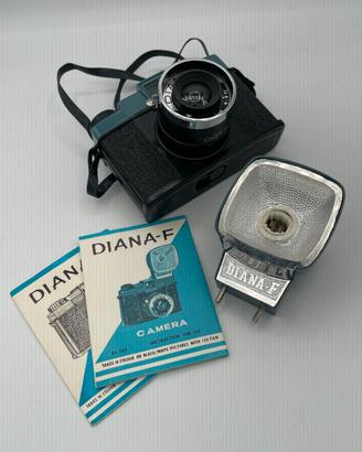 Macchina fotografica Diana F