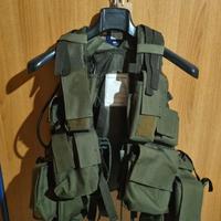 NUOVO - Gilet Tattico con zaino integrato