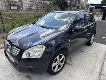 Nissan qashqai 2.0 150cv Targa polacca