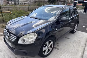 Nissan qashqai 2.0 150cv Targa polacca