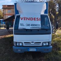 Autocarro Nissan  cabstar E120
