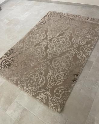 Tappeto damascato beige