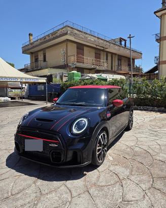 Mini John Cooper Works 2.0 231cv 