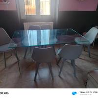 Tavolo in vetro con 6 sedie