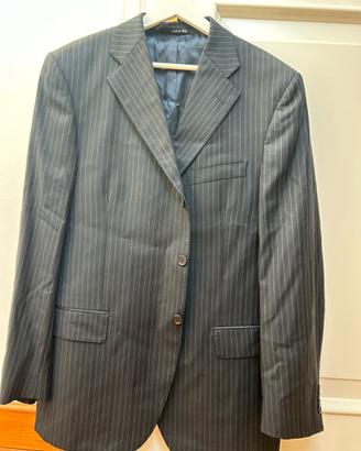 Vestito gessato da uomo in tessuto loro piana