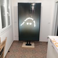 Maxi schermo pubblicitario  Samsung 75 pollici