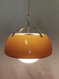 lampadario anni 70 in stile Vico Magistretti 