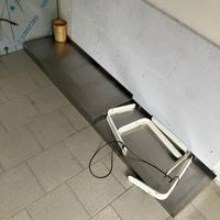 Mensola in accaio inox o di legno o di plastica