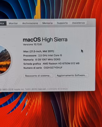 Apple iMac 21.5  intel i5 