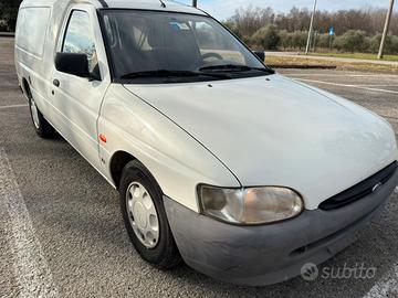 Ford escort express 1.8 d