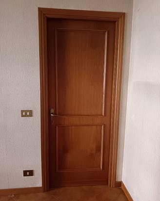 Porta da interno in legno