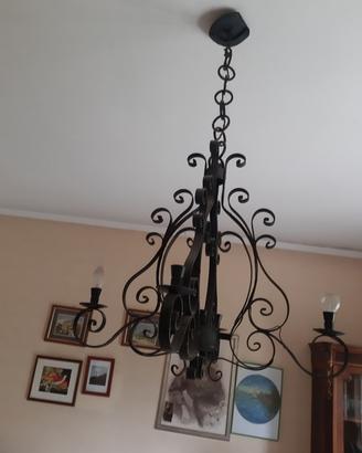 Lampadario ferro battuto