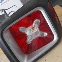 Faro posteriore destro jeep renegade