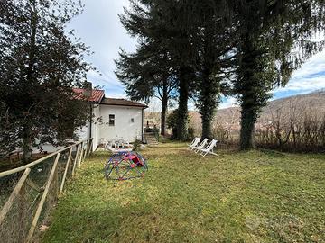 Casa indipendente con ampio giardino ai Prati di S