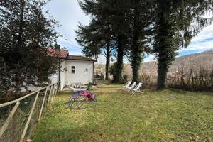 Casa indipendente con ampio giardino ai Prati di S