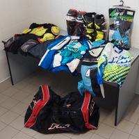 Abbigliamento moto cross