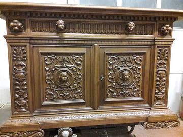 cassettone stile rinascimentale. 