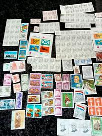 COLLEZIONE FRANCOBOLLI ESTERI TIMBRATI E NON
