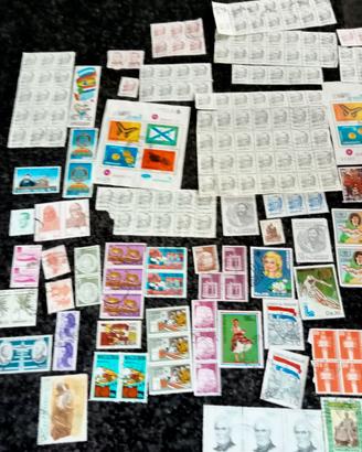 COLLEZIONE FRANCOBOLLI ESTERI TIMBRATI E NON