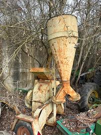 Mulino per mangimi “ invincibile”