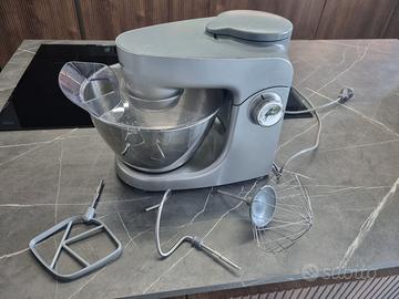 Planetaria Kenwood KHH30 super accessoriata.