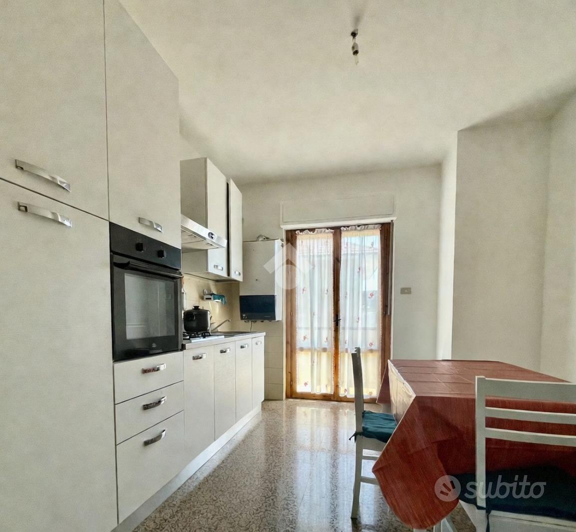 4 LOCALI A FOLIGNANO - Vista 6