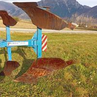 Aratro Monovomere Reversibile