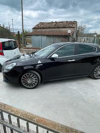 Giulietta quadrifoglio verde