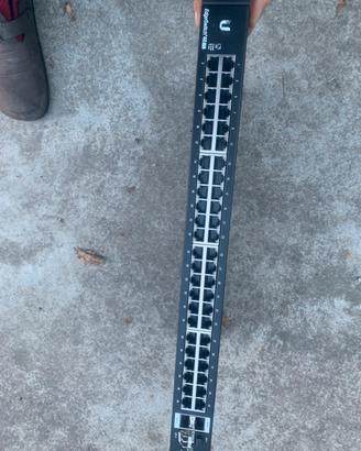 Switch Ethernet 48 Porte