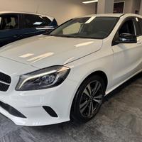Mercedes-benz A 180 d Sport Finanziabile