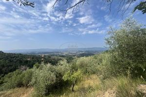 Terreno di 22364 m² a Castelfranco Piandisco