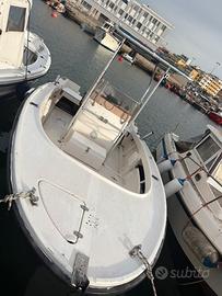 Barca walkaround 6 metri