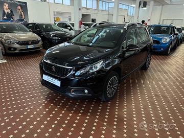 Peugeot 2008 PureTech 82 Active - IDEALE PER NEOPA