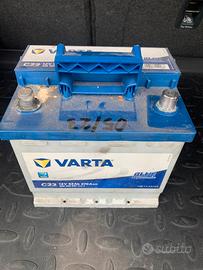 Batteria auto Varta C22