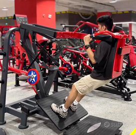 SUPER PENDULUM SQUAT – MACCHINA PROFESSIONALE