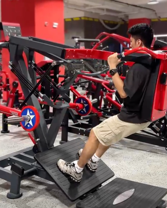 SUPER PENDULUM SQUAT – MACCHINA PROFESSIONALE