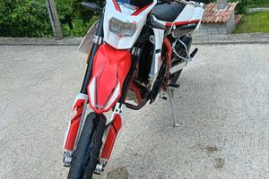 Swm Sm 125 r Motard 