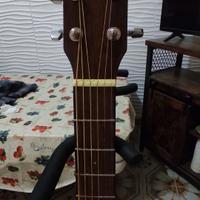 Chitarra  Fender -acustica U.S.A.  Amplificata