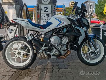 Mv agusta brutale 800 italia