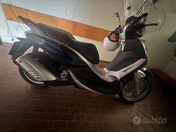 beverly 300 piaggio