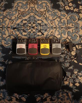 Pedaliere Behringer + borsa e alimentatore
