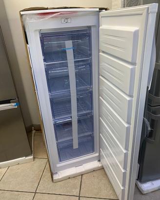 CONGELATORE 5 CASSETTI NUOVO