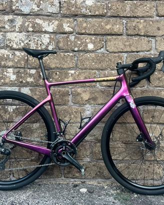 Cervelo Aspero 5 gravel in carbonio-tg56-grx600